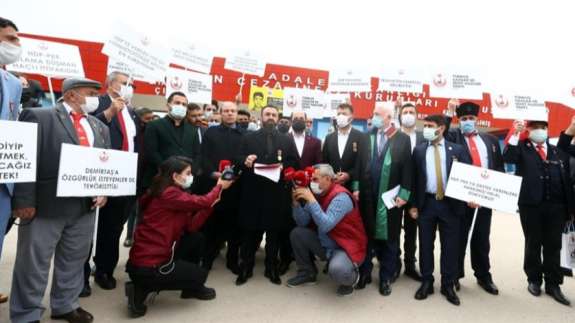 'Devletimize başkaldıran herkes elbette bedelini ödeyecektir'