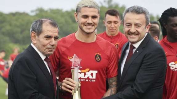 Türk olsa bu kadar olur! Icardi, Dursun Özbek'i görünce bakın nasıl selamladı