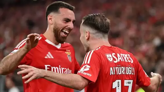 Orkun-Kerem ikilisiyle Benfica farklı kazandı