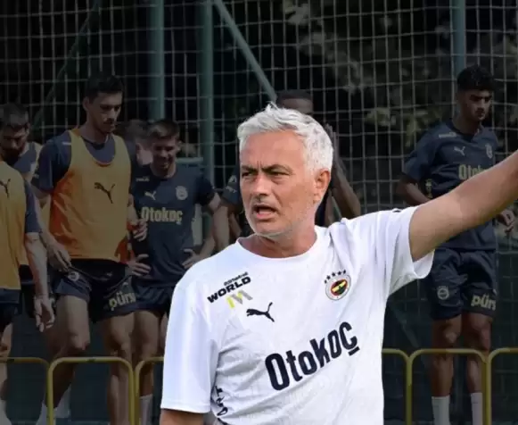 Mourinho 9 ismin biletini kesti: Yeni transfer ve en pahalı futbolcu da listede