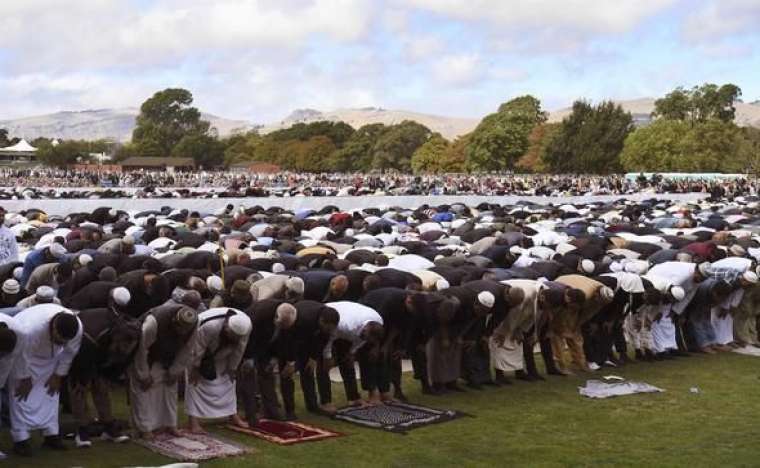 Dünya izledi! Hazreti Muhammed'in o sözünü söyledi 15