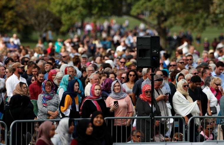 Tüm dünya canlı izledi! Başbakan hadis okudu 4