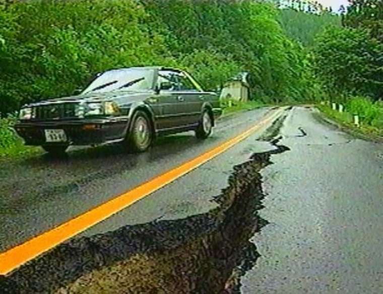 Deprem tahmini yine tuttu! Türkiye'yi tekrar uyardı 13