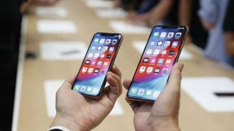 O İPhone'ların fişi çekiliyor 6