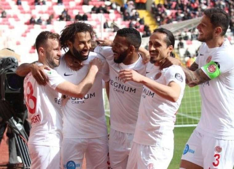 Süper Lig'de VAR'sız puan durumu açıklandı! 10