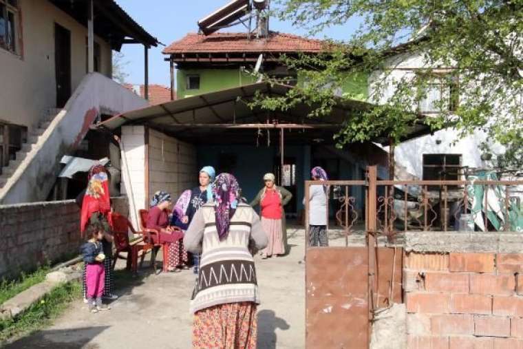 Gözyaşları sel oldu!  İşte Dilber Ay'ın cenazesine katılan tek sanatçı 5