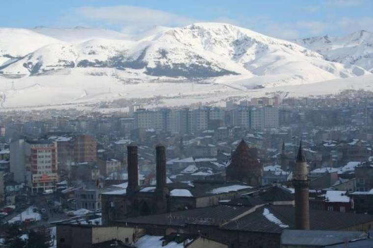 İstanbul'da en çok nereli yaşıyor? İşte o iller 76