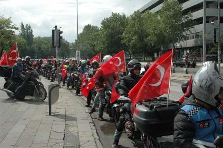 Anıtkabir'e akın ettiler 8