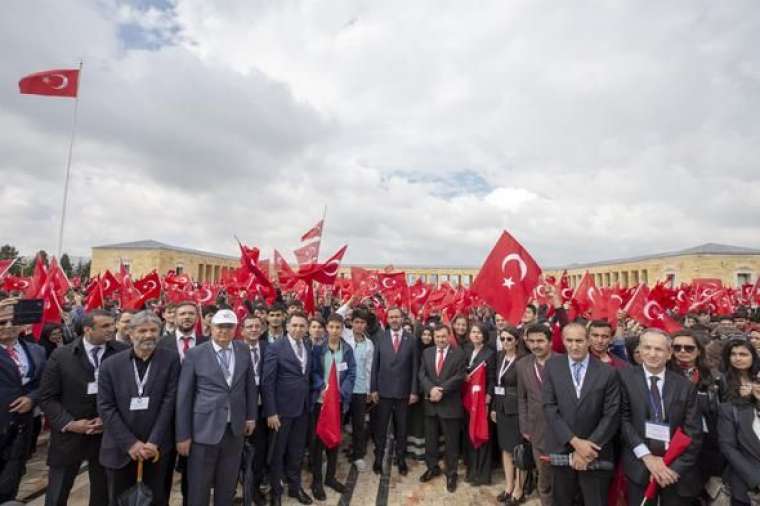 Anıtkabir'e akın ettiler 9