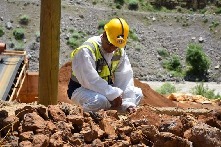 Hakkari'nin yer altı kaynakları araştırılıyor 5