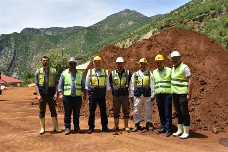 Hakkari'nin yer altı kaynakları araştırılıyor 7