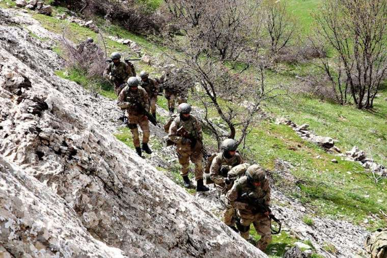 En dikkat çeken fotoğraflarla 'Kıran Operasyonu'! İşte o kareler 35