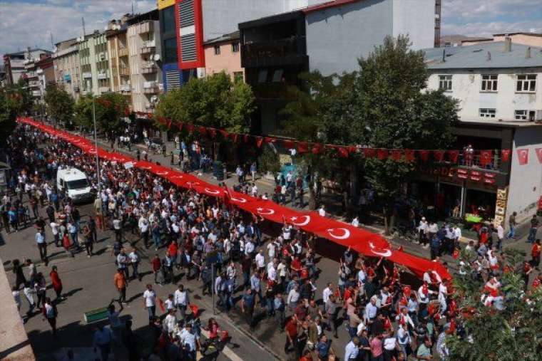 Türk milleti teröre karşı tek yürek! 2