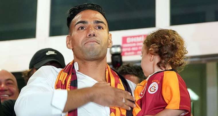 Gündeme bomba gibi düştü! Falcao için Galatasaray'a transfer teklifi 4