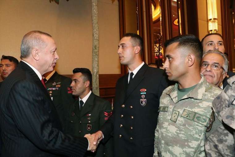 29 Ekim kabul töreninde sürpriz isimler 11