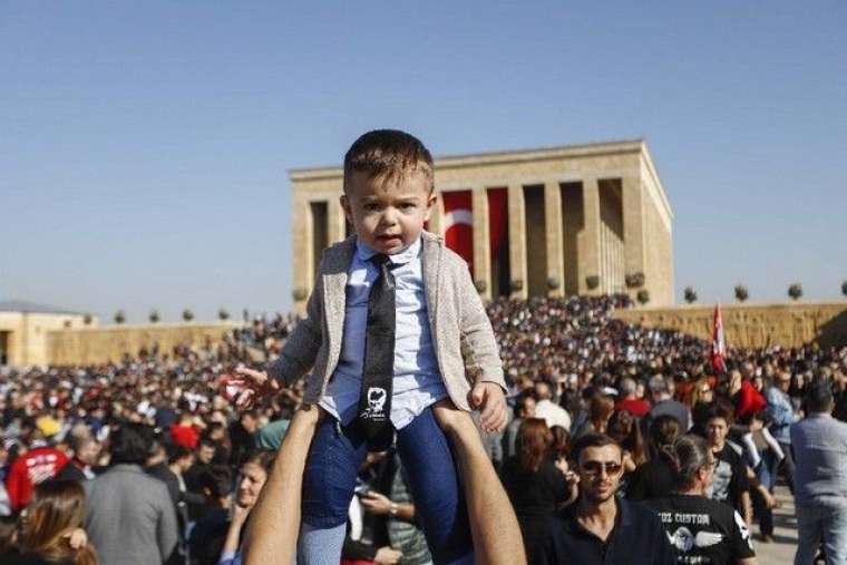 Anıtkabir'de tarihi gün! On binler Ata'nın huzuruna çıktı 11