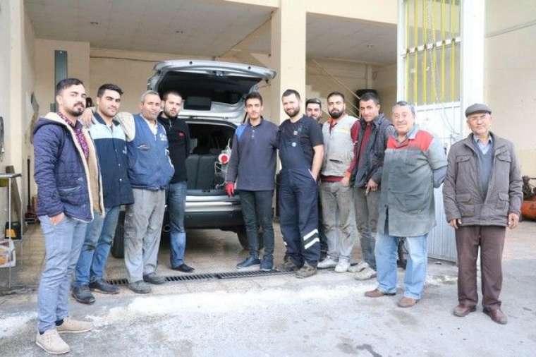 Gaziantep'li oto tamircisi üretti! 2 litre suyla 70 kilometre gidiyor 5