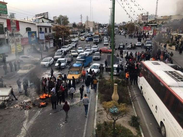 İran'da son durum! Gösterilerde binlerce kişi gözaltında 2