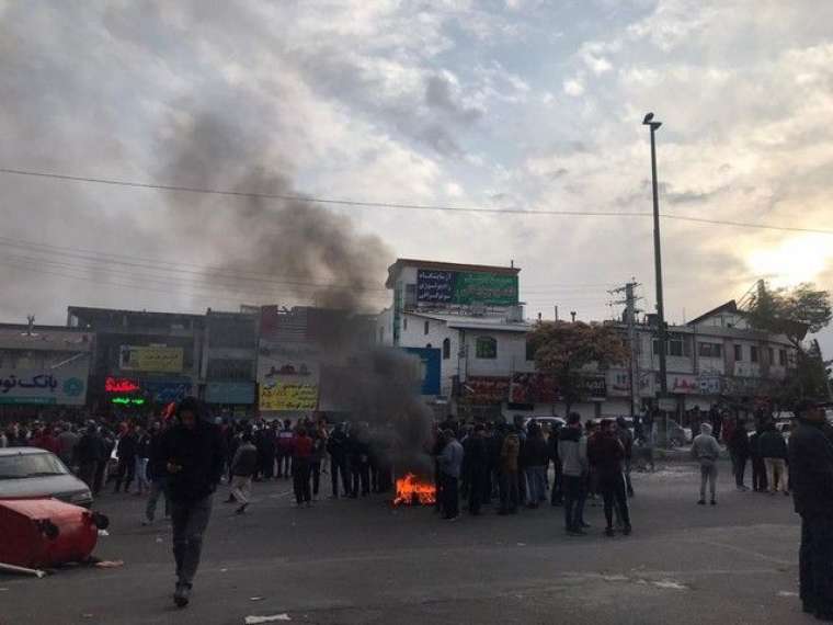 İran'da son durum! Gösterilerde binlerce kişi gözaltında 7