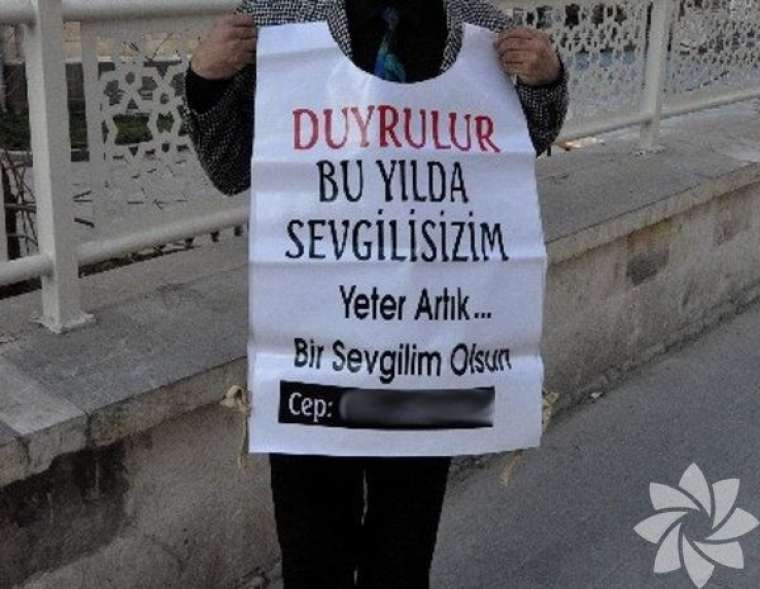 Dipnot olarak yazdığı şaşırttı 'Bu yıl da sevgilisizim' 50