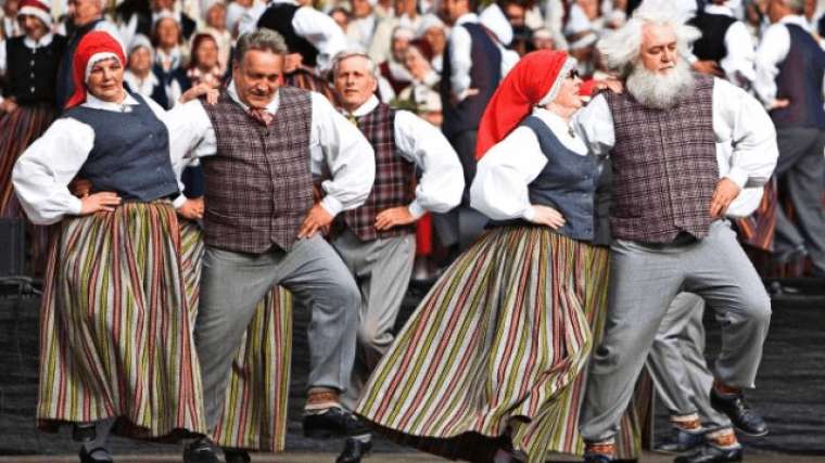 Hangi ülke kaç yaşında emekli oluyor? Türkiye bakın kaçıncı sırada 30