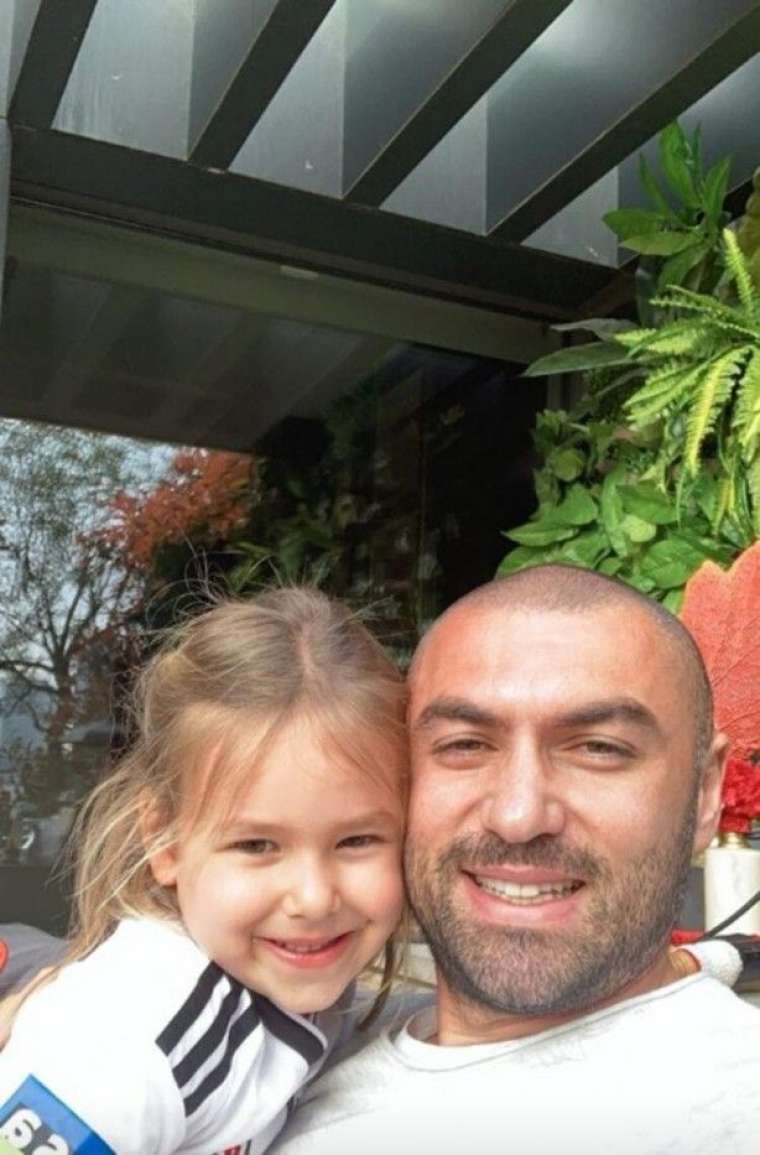 Burak Yılmaz Çin'de yaşadıklarını anlattı 6