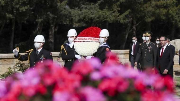 Kurtuluş yolculuğunun 101. yılı! Anıtkabir'de sosyal mesafeli tören 11