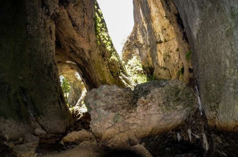 Bu mağaranın girişi Eskişehir, çıkışı Bolu 8