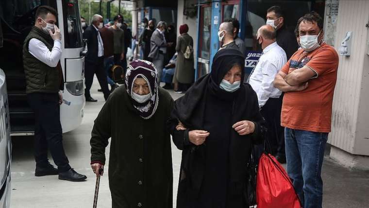 Sadece markete izni! 65 yaş üstüne yasak gelen iller 42'ye çıktı 9