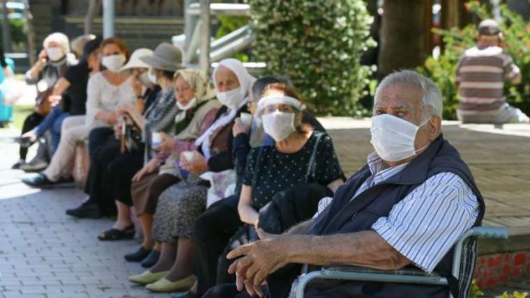 Sadece markete izni! 65 yaş üstüne yasak gelen iller 42'ye çıktı 14