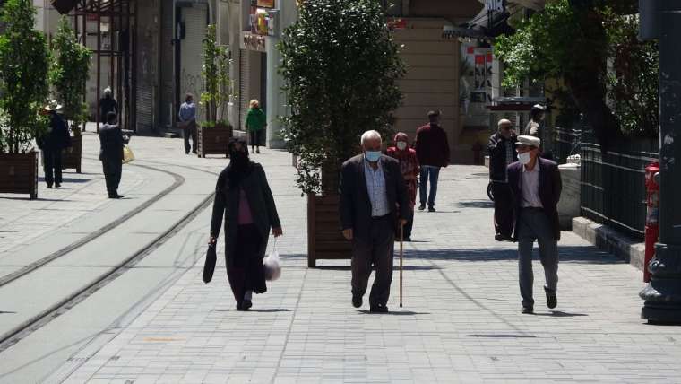 Sadece markete izni! 65 yaş üstüne yasak gelen iller 42'ye çıktı 4