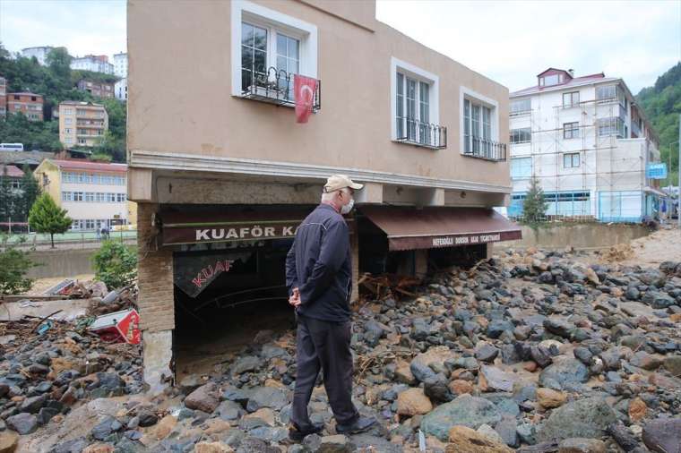 Hava aydınlandı! Giresun'daki felaketin büyüklüğü ortaya çıktı 18