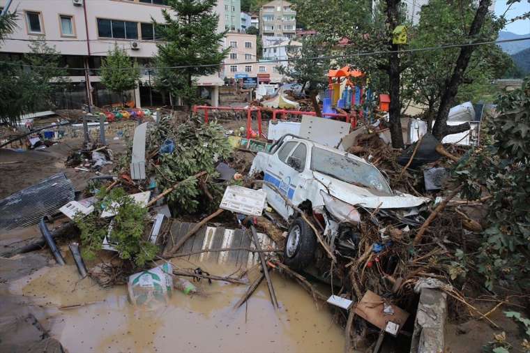 Hava aydınlandı! Giresun'daki felaketin büyüklüğü ortaya çıktı 26