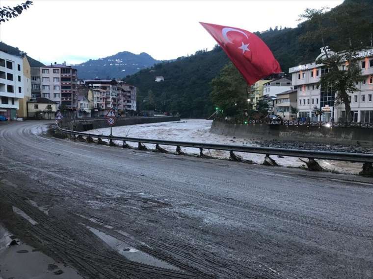 Hava aydınlandı! Giresun'daki felaketin büyüklüğü ortaya çıktı 32