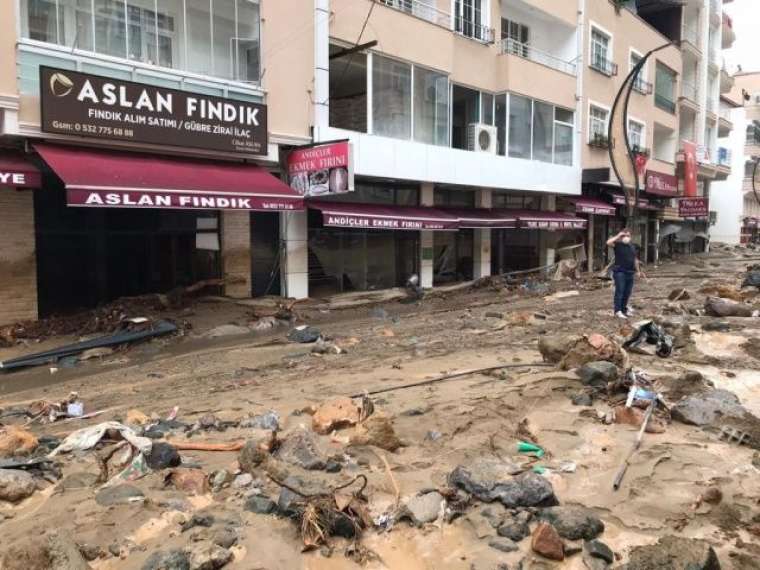 Hava aydınlandı! Giresun'daki felaketin büyüklüğü ortaya çıktı 56