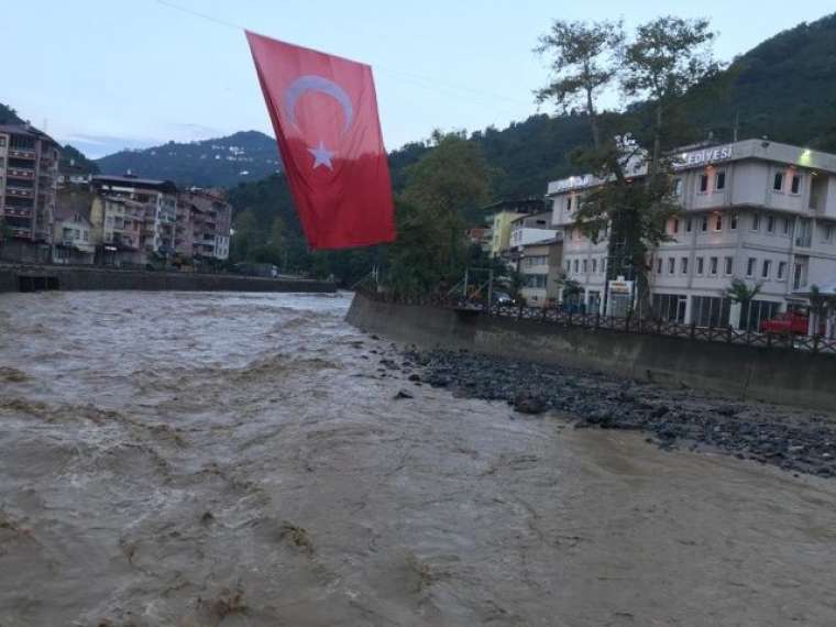 Hava aydınlandı! Giresun'daki felaketin büyüklüğü ortaya çıktı 66