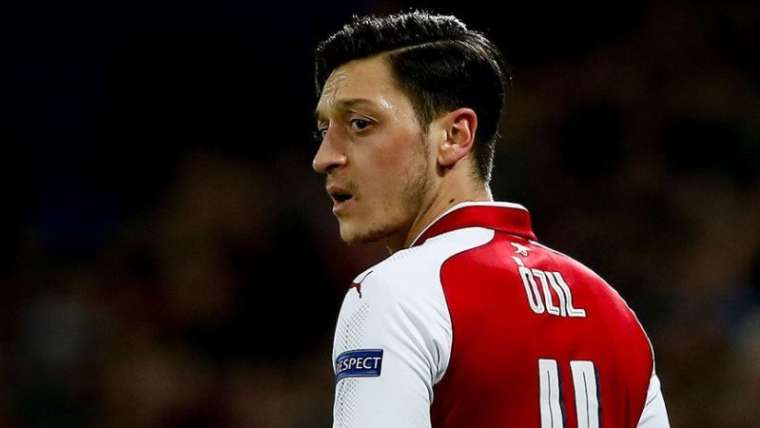 Mesut Özil hangi takımı tuttuğunu açıkladı 1