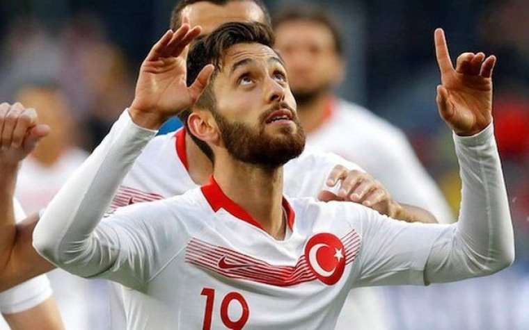 Süper Lig’de transfer fırtınası esiyor; İmzalar peş peşe geldi… 11