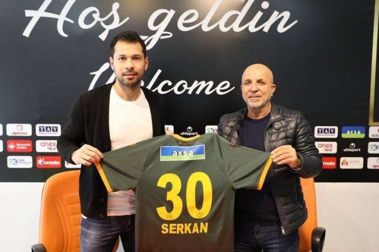 Süper Lig’de transfer fırtınası esiyor; İmzalar peş peşe geldi… 2