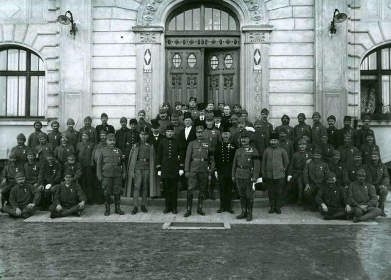 Türk askerlerinin o fotoğrafı 104 yıl sonra ortaya çıktı! 1