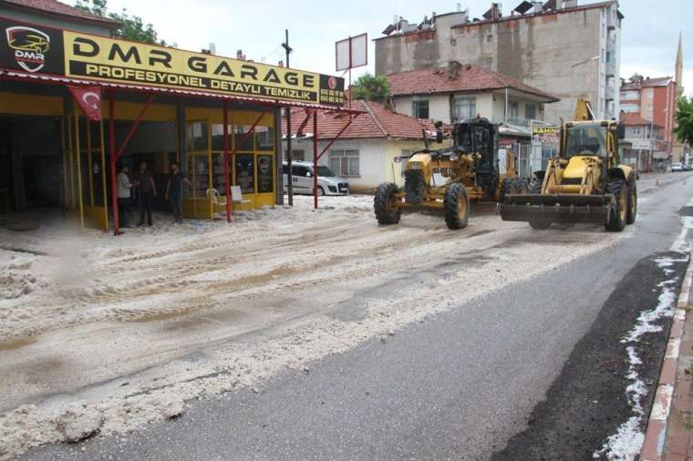 Böyle temizlendi! 15 dakikada beyaza büründü 6