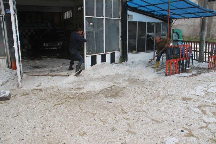 Böyle temizlendi! 15 dakikada beyaza büründü 18