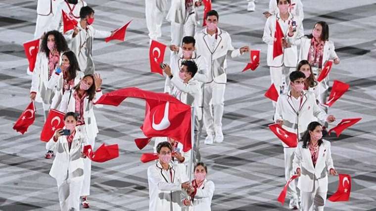 Türkiye’nin gururu oldular: İşte Olimpiyatlarda madalya kazanan sporcularımız 1