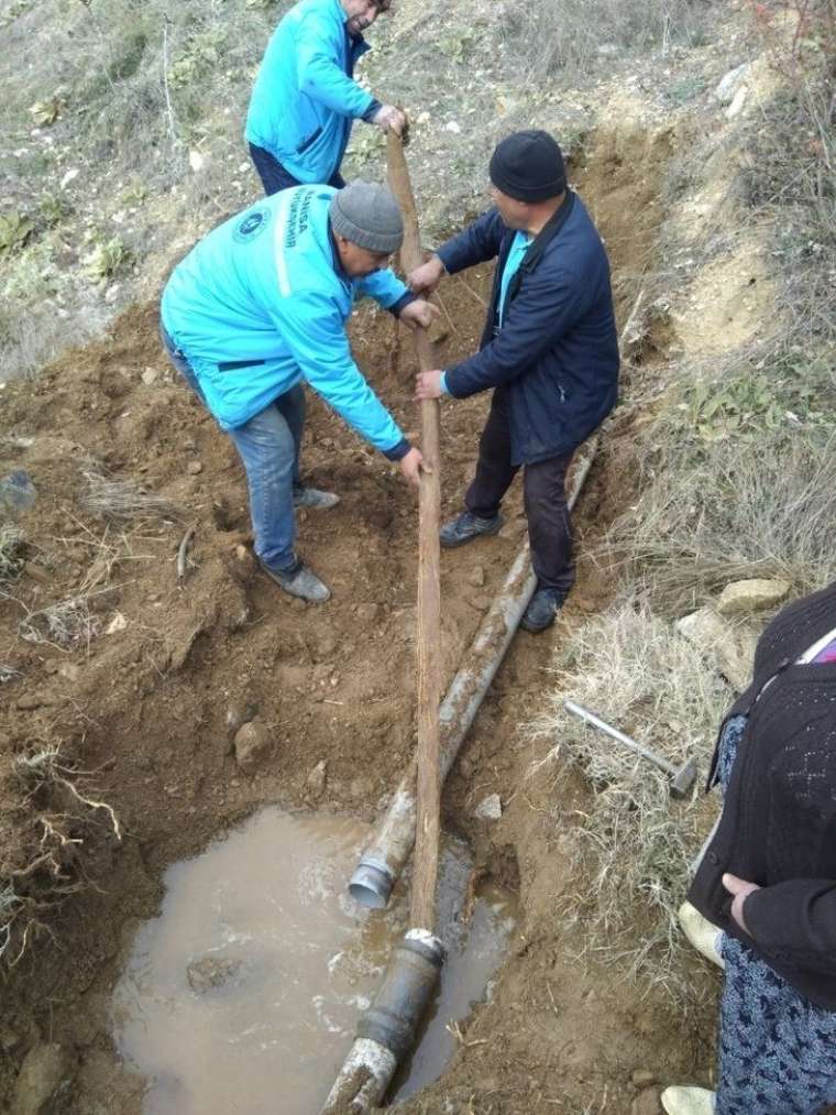 İçme suyu hattından çıktı! Tam 9 metre 2