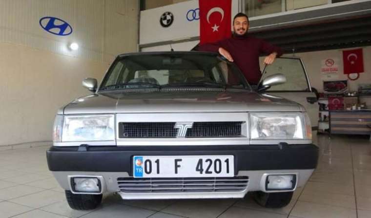 "Türkiye’de nadir" dediği otomobilini şok bir fiyata satışa çıkardı! 4