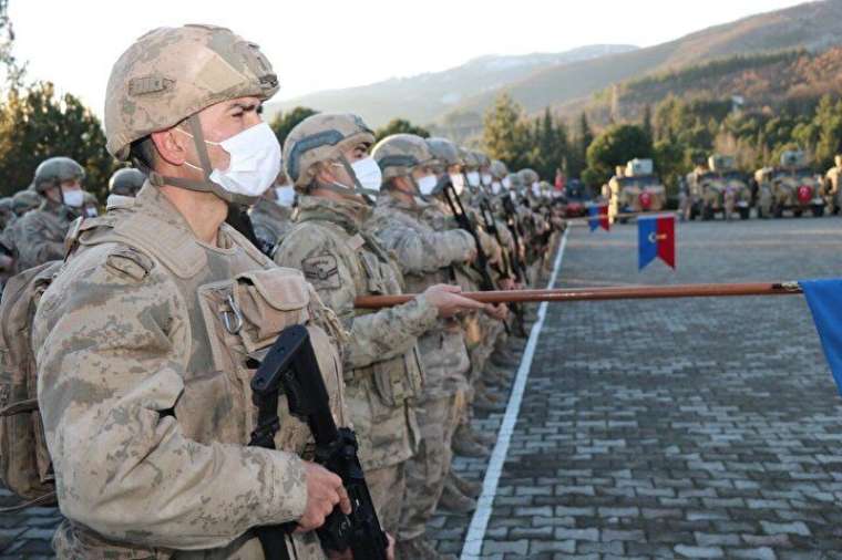 Komandolar dualarla El-Bab'a uğurlandı: Ayağınıza taş değmesin 1