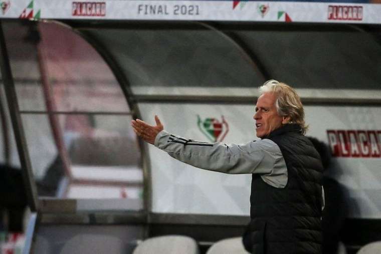 Jorge Jesus'un Fenerbahçe'ye getireceği isimler belli oldu 10