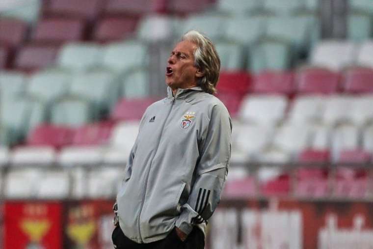 Jorge Jesus'un Fenerbahçe'ye getireceği isimler belli oldu 9