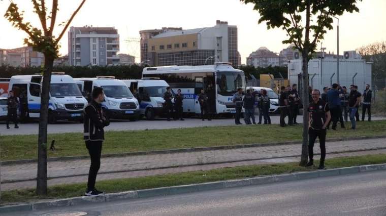 Küme düşen Bursaspor'da futbolculara taraftar dayağı! 8