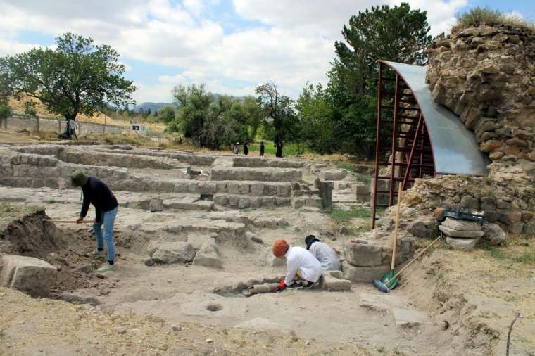 800 yıllık Selçuklu Sarayı'nda heyecanlandıran keşif 6